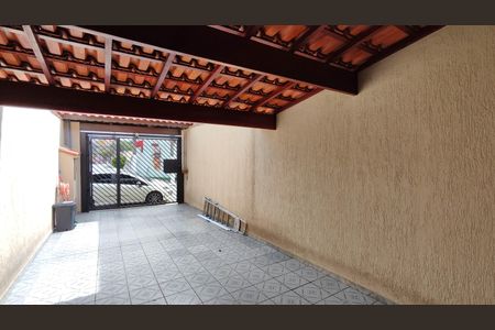 Casa para alugar com 75m², 2 quartos e 2 vagas Casa para alugar com 75m², 2 quartos e 2 vagasGaragem