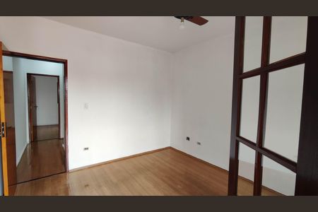 Casa para alugar com 75m², 2 quartos e 2 vagas Casa para alugar com 75m², 2 quartos e 2 vagasQuarto 2