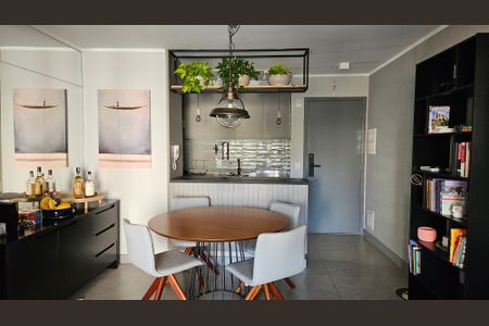 Apartamento para alugar com 2 quartos, 70m² em Vila Suzana, São Paulo