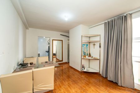 SALA de apartamento para alugar com 2 quartos, 47m² em Camargos, Belo Horizonte