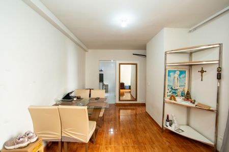 SALA de apartamento para alugar com 2 quartos, 47m² em Camargos, Belo Horizonte