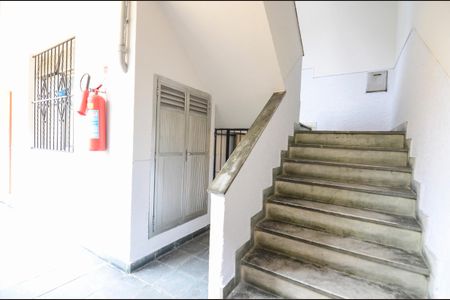 Apartamento à venda com 48m², 1 quarto e sem vaga Apartamento à venda com 48m², 1 quarto e sem vagaHall