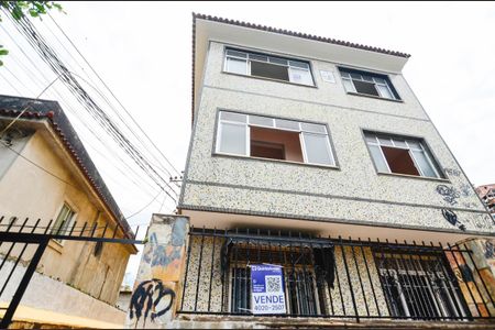 Apartamento à venda com 48m², 1 quarto e sem vaga Apartamento à venda com 48m², 1 quarto e sem vagaFachada