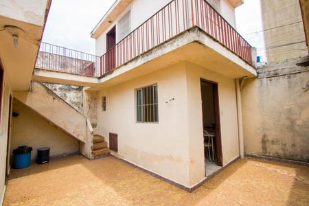 Casa à venda com 135m², 2 quartos e 3 vagasQuintal