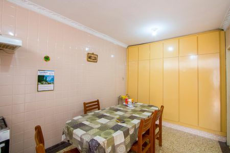 Casa à venda com 135m², 2 quartos e 3 vagasCozinha