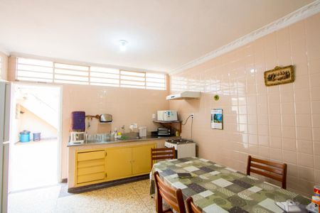 Casa à venda com 135m², 2 quartos e 3 vagasCozinha