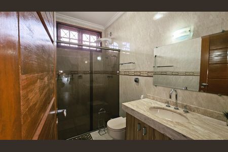 Casa à venda com 339m², 5 quartos e 2 vagasBanheiro