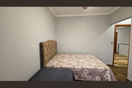 Casa à venda com 339m², 5 quartos e 2 vagasQuarto 2