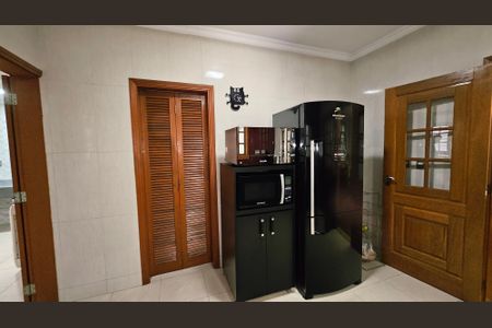 Casa à venda com 339m², 5 quartos e 2 vagasCozinha