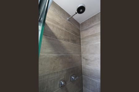 Apartamento para alugar com 74m², 2 quartos e 2 vagas Apartamento para alugar com 74m², 2 quartos e 2 vagasBanheiro