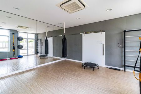 Apartamento para alugar com 74m², 2 quartos e 2 vagas Apartamento para alugar com 74m², 2 quartos e 2 vagasÁrea comum - Academia
