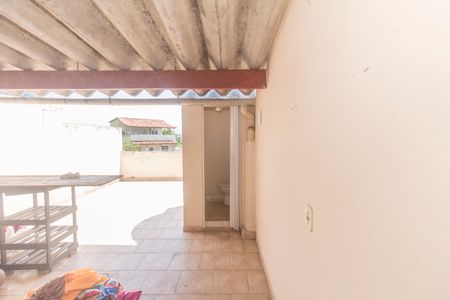 Casa para alugar com 100m², 2 quartos e sem vaga Casa para alugar com 100m², 2 quartos e sem vagaTerraço