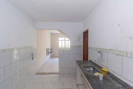 Casa para alugar com 100m², 2 quartos e sem vaga Casa para alugar com 100m², 2 quartos e sem vagaCozinha e Área de Serviço