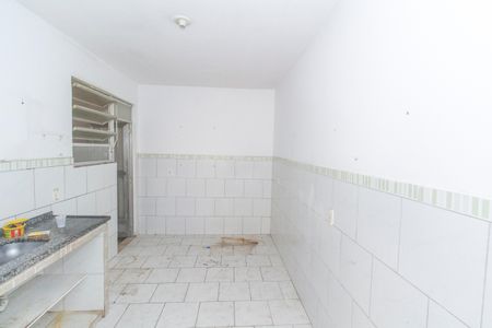 Casa para alugar com 100m², 2 quartos e sem vaga Casa para alugar com 100m², 2 quartos e sem vagaCozinha e Área de Serviço