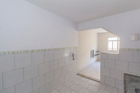 Casa para alugar com 100m², 2 quartos e sem vaga Casa para alugar com 100m², 2 quartos e sem vagaCozinha e Área de Serviço