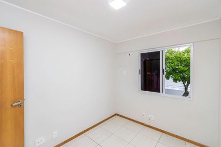 Apartamento à venda com 65m², 3 quartos e 1 vagaQuarto 2