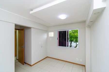 Apartamento à venda com 65m², 3 quartos e 1 vagaSuíte