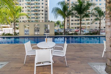 Apartamento à venda com 65m², 3 quartos e 1 vagaÁrea comum - Piscina