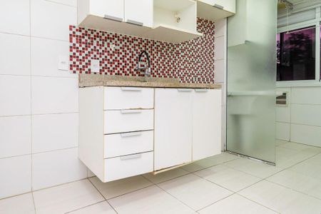Apartamento à venda com 65m², 3 quartos e 1 vagaCozinha - Armários