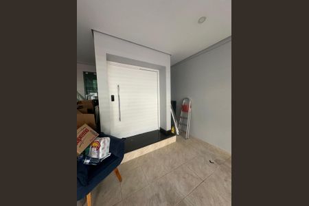 Casa à venda com 250m², 3 quartos e 2 vagasÁrea externa