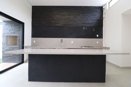 Casa de condomínio para alugar com 200m², 3 quartos e 4 vagasCozinha