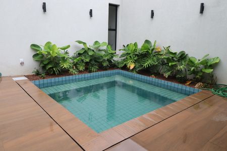 Casa de condomínio para alugar com 200m², 3 quartos e 4 vagasPiscina