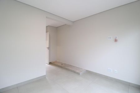 Casa de condomínio para alugar com 200m², 3 quartos e 4 vagasQuarto 2 - Suíte