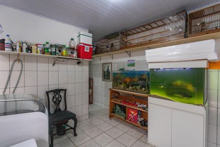 Casa à venda com 150m², 3 quartos e 1 vagaÁrea de serviço 