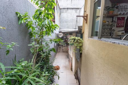 Casa à venda com 150m², 3 quartos e 1 vagaCorredor externo 