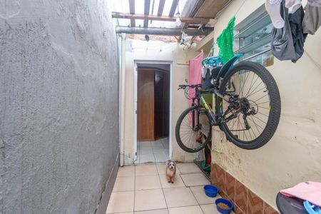Casa à venda com 150m², 3 quartos e 1 vagaCorredor 