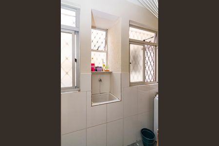 Apartamento à venda com 77m², 3 quartos e 1 vagaÁrea de Serviço