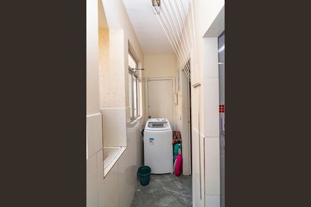 Apartamento à venda com 77m², 3 quartos e 1 vagaÁrea de Serviço