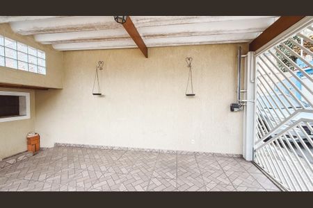 Casa à venda com 153m², 2 quartos e 1 vagaGaragem