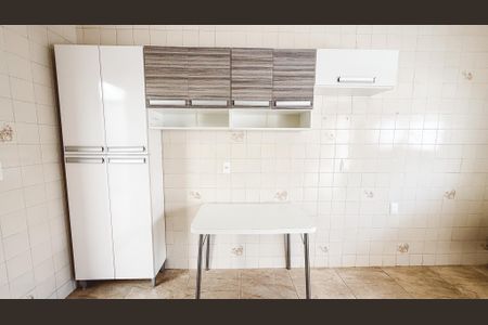 Casa à venda com 153m², 2 quartos e 1 vagaCozinha