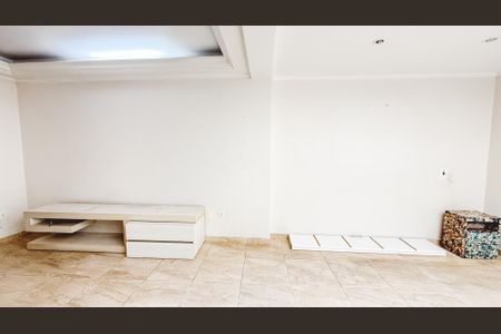 Casa à venda com 153m², 2 quartos e 1 vagaSala