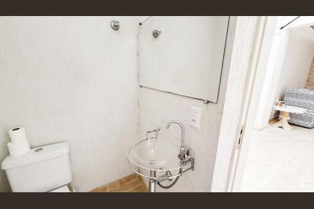 Casa à venda com 153m², 2 quartos e 1 vagaLavabo