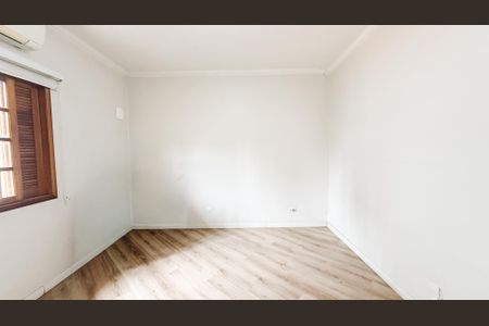 Casa à venda com 153m², 2 quartos e 1 vagaSuíte 2