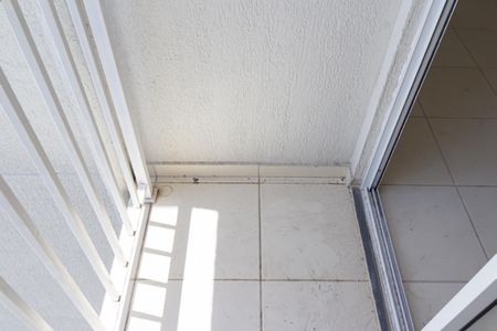 Apartamento para alugar com 45m², 2 quartos e sem vaga Apartamento para alugar com 45m², 2 quartos e sem vagaVaranda da Sala