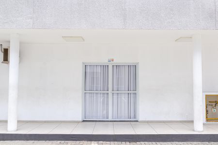 Apartamento para alugar com 45m², 2 quartos e sem vaga Apartamento para alugar com 45m², 2 quartos e sem vagaÁrea comum - Salão de festas