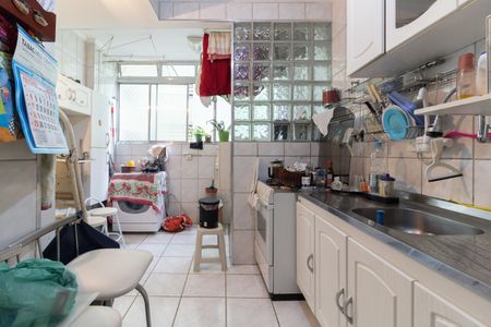 Apartamento à venda com 68m², 2 quartos e 1 vagaCozinha 