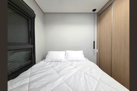 Studio para alugar com 25m², 1 quarto e 1 vaga Studio para alugar com 25m², 1 quarto e 1 vagaStudio