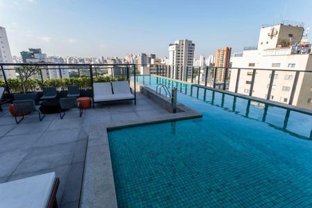 Studio para alugar com 25m², 1 quarto e 1 vaga Studio para alugar com 25m², 1 quarto e 1 vagaÁrea comum - Piscina