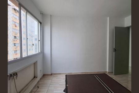 Quarto 1 de apartamento para alugar com 2 quartos, 73m² em Cidade Nova, Rio de Janeiro