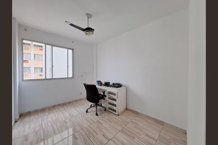 Quarto 2 de apartamento para alugar com 2 quartos, 73m² em Cidade Nova, Rio de Janeiro