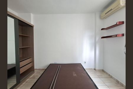 Quarto 1 de apartamento para alugar com 2 quartos, 73m² em Cidade Nova, Rio de Janeiro