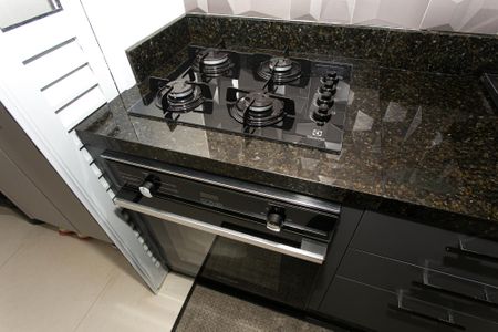 Apartamento à venda com 70m², 2 quartos e 1 vagaCozinha - Cooktop e Forno