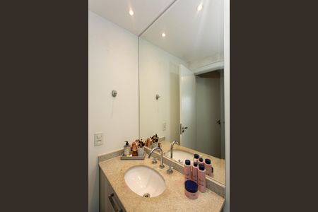 Apartamento à venda com 70m², 2 quartos e 1 vagaBanheiro da Suíte