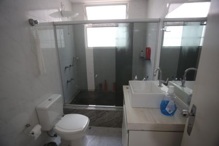 Apartamento à venda com 100m², 3 quartos e 1 vagaBanheiro