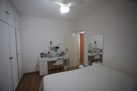 Apartamento à venda com 100m², 3 quartos e 1 vagaQuarto 2