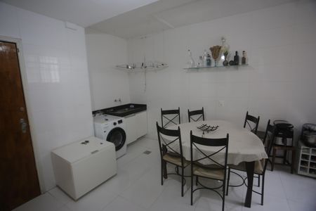 Apartamento à venda com 100m², 3 quartos e 1 vagaArea de serviço